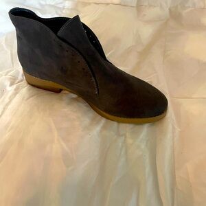 Indigo Road gray booties faux suede size 8 slip on NWT rubber sole low heel